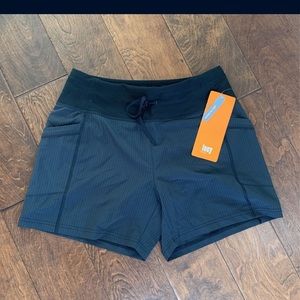 Lucy Revolution Run Short XS